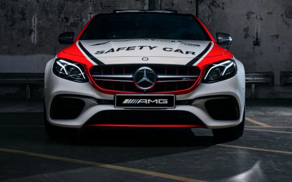 Free mercedes amg e 63 s 4matic safety car 2018 4k wallpaper download