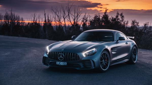 Free mercedes amg gt r 2018 hd 4k wallpaper download