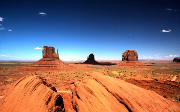 Free monument valley wallpaper download