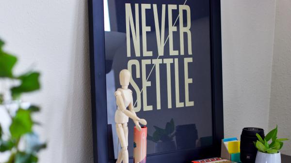 Free never settle 4k 5k hd inspirational wallpaper download