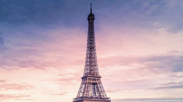 Free paris eiffel tower with purple and gray cloudy sky background hd travel wallpaper download