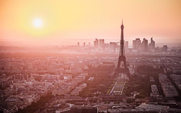 Free paris skyline at sunset wallpaper download