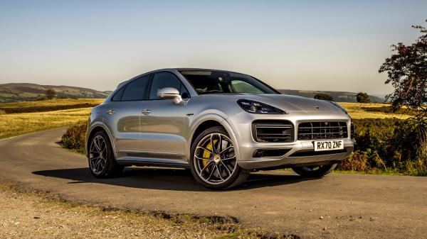 Free porsche cayenne turbo s e hybrid coupe 2020 4k hd cars wallpaper download