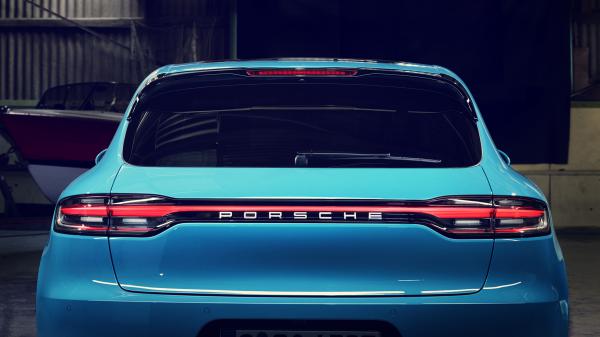 Free porsche macan 2019 wallpaper download