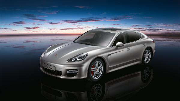 Free porsche panamera turbo wallpaper download