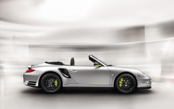 Free porsche turbo s 918 spyder 2 wallpaper download