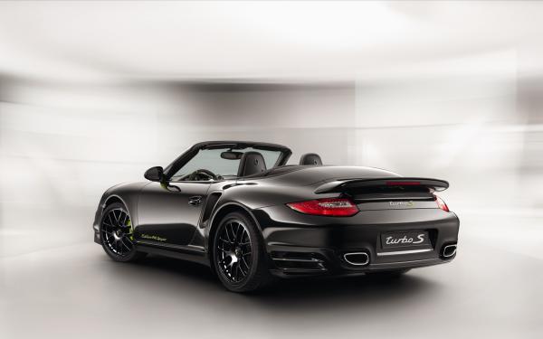 Free porsche turbo s 918 spyder wallpaper download