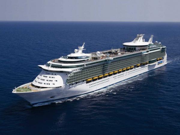 Free royal caribbean expensive ship-1024x768 wallpaper download