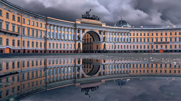 Free russia saint petersburg architecture building palace square with reflection hd travel wallpaper download