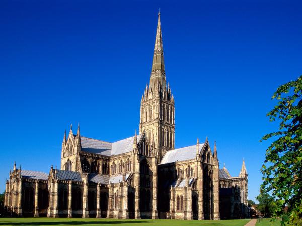 Free salisbury cathedral england wallpaper download