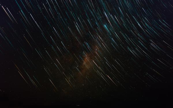 Free star trail 5k wallpaper download