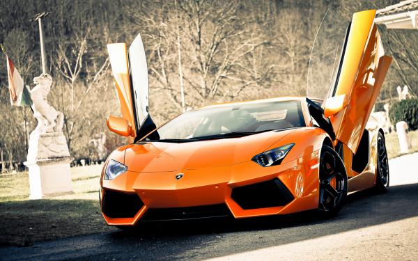 Free super lamborghini aventador car wallpaper download