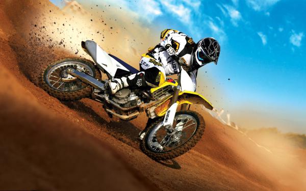 Free suzuki motocross wallpaper download